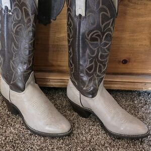 Kenny Rodgers Boots Classic Two-Tone Western Cowboy Boots - Brown & Cream
